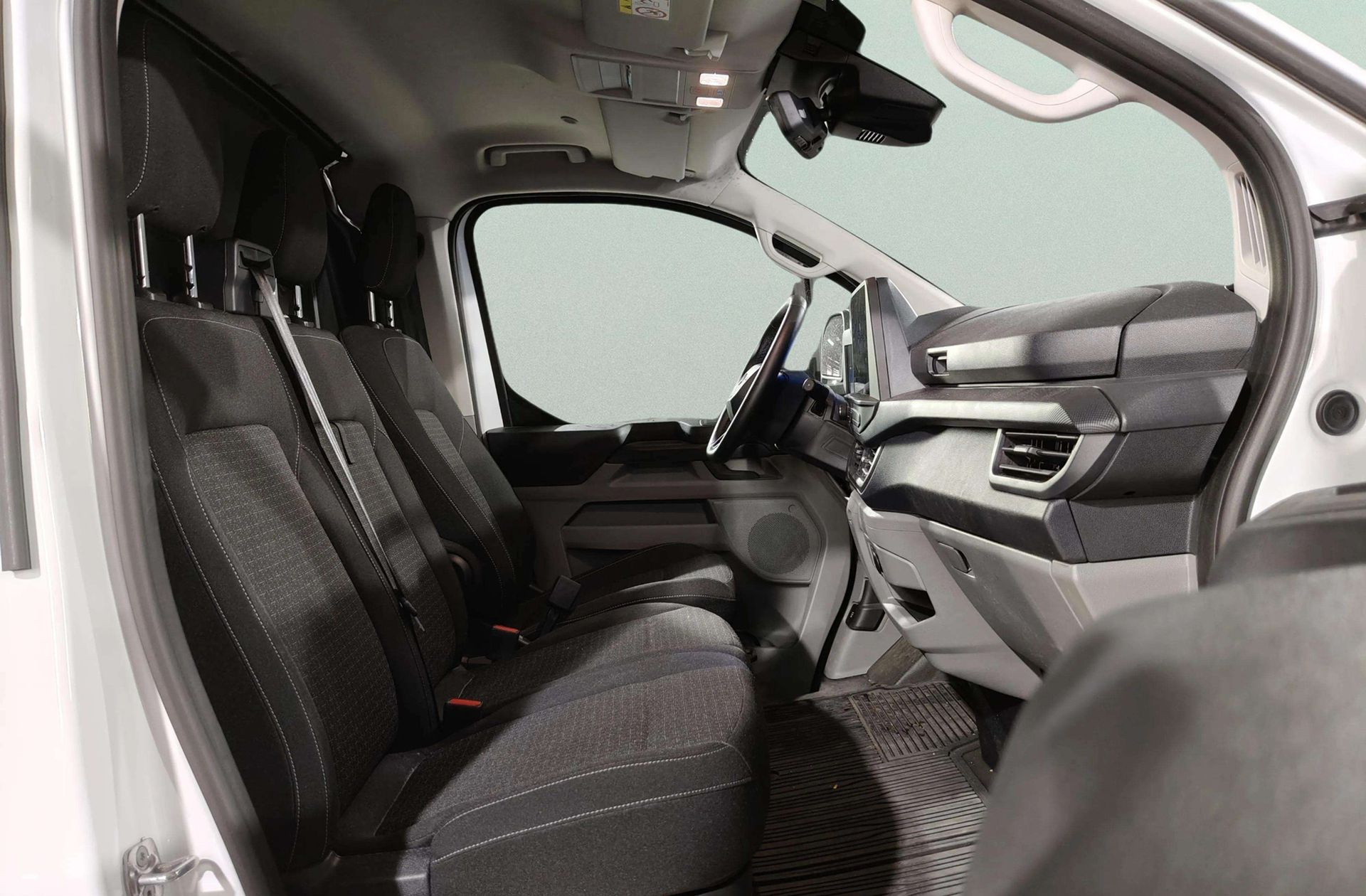 Ford Transit Custom 2.5 Duratec PHEV 320 L1 Trend - foto 21