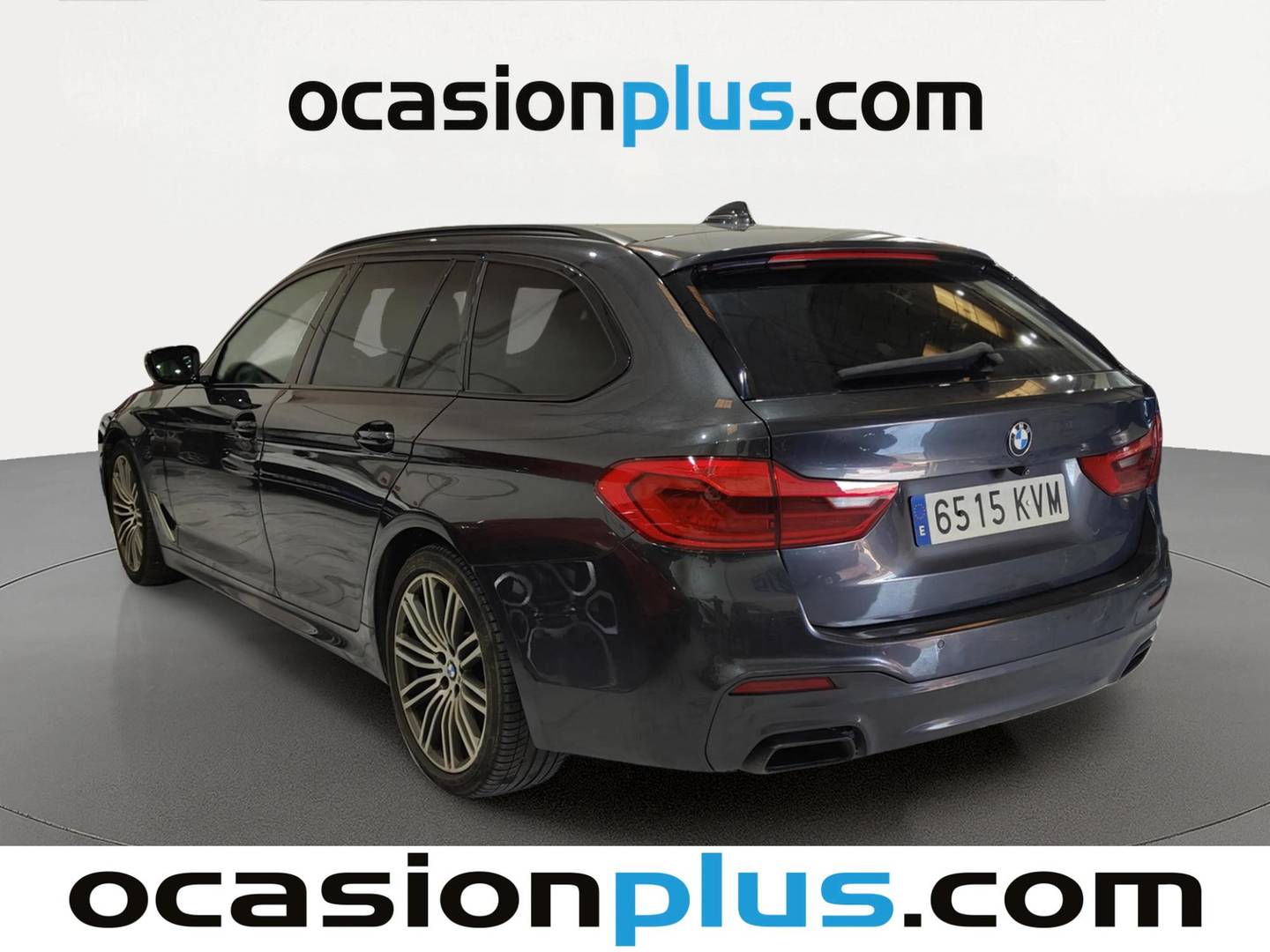 Foto trasera BMW Serie 5 BMW Serie 5 M550d xDrive Touring (400 CV) Pack M izquierda