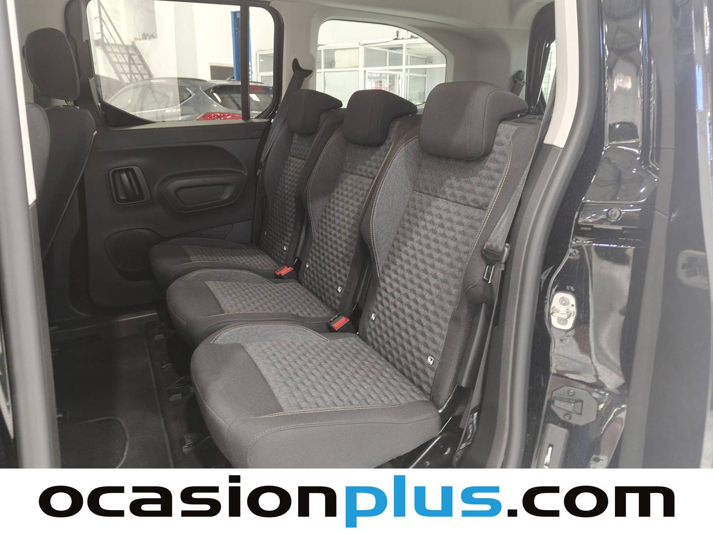 Foto asientos traseros Peugeot Rifter Peugeot Rifter BlueHDi 130 GT Long EAT8 (130 CV) 7 Plazas