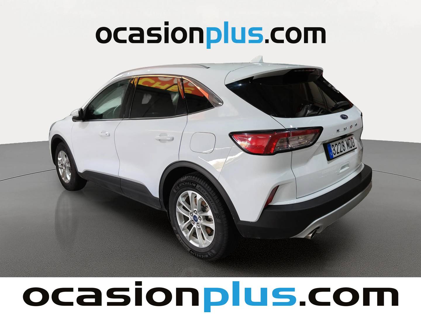 Foto Ford Kuga Ford Kuga 1.5 EcoBlue Titanium (120 CV)