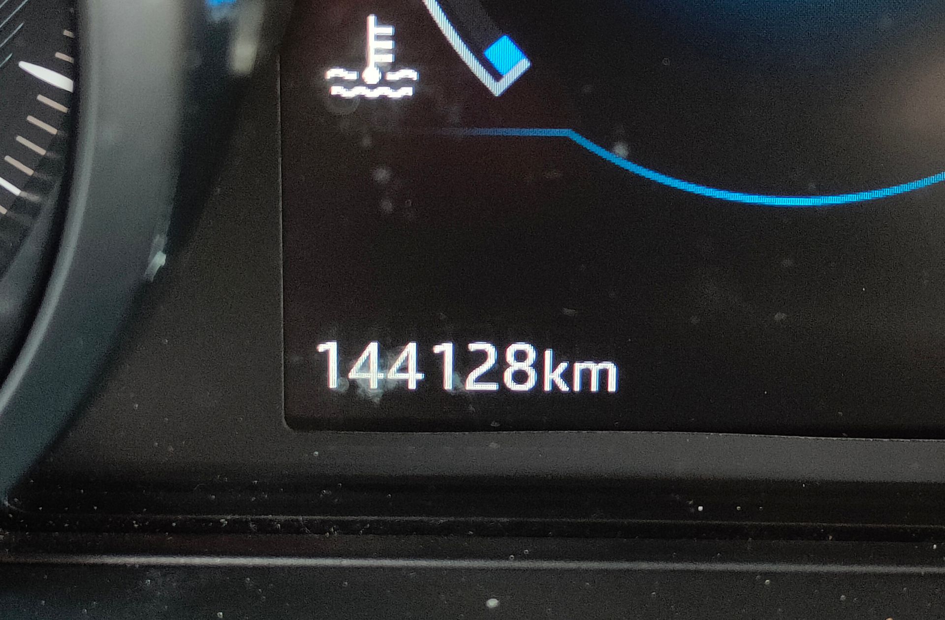 Jaguar E-Pace 2.0D - foto 9