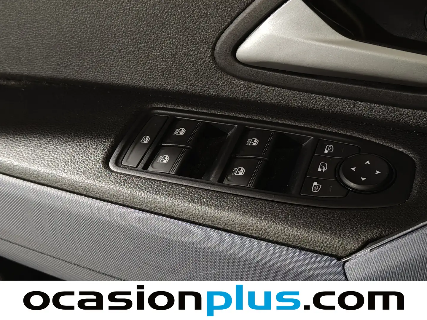 Foto Dacia Duster Dacia Duster ECO-G 100 Journey (100 CV) 4X2