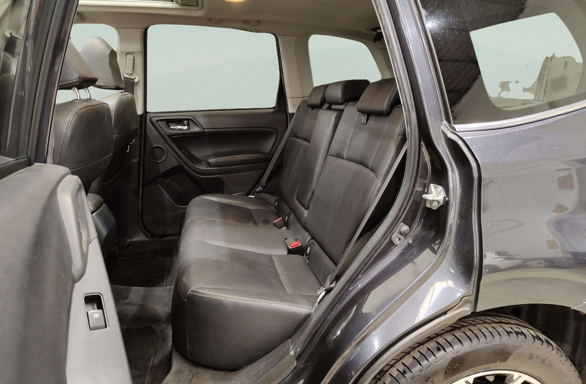 Subaru Forester 2.0 TD Executive Plus Lineartronic - foto 16