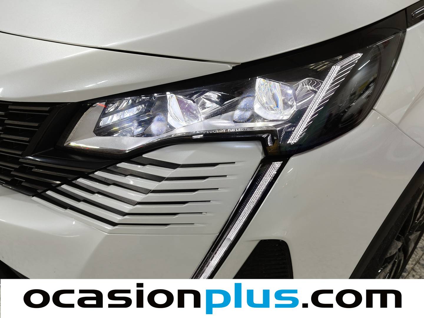 Foto Peugeot 3008 Peugeot 3008 PureTech 130 S&S GT EAT8 (130 CV)