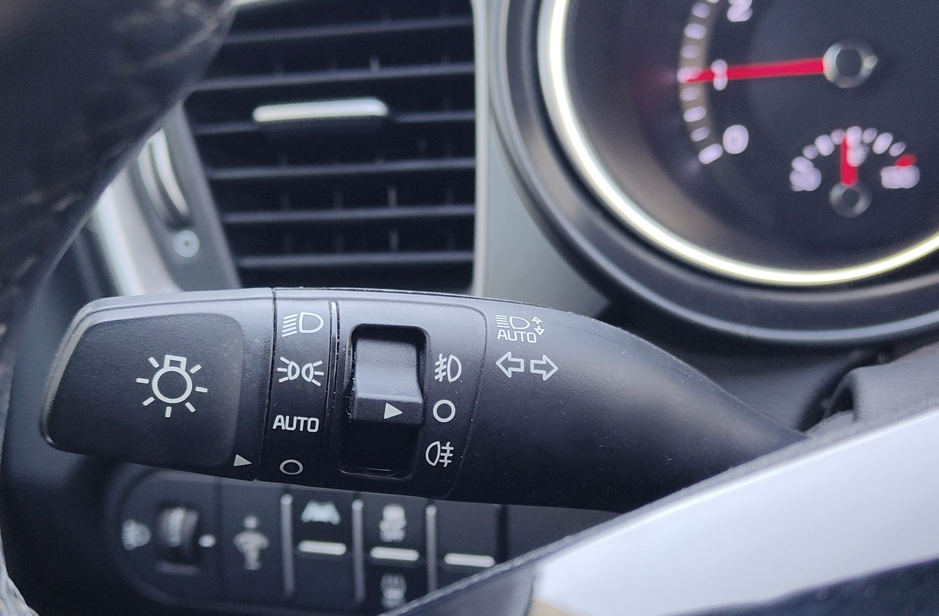 Kia Ceed 1.0 T-GDi Drive - foto 24