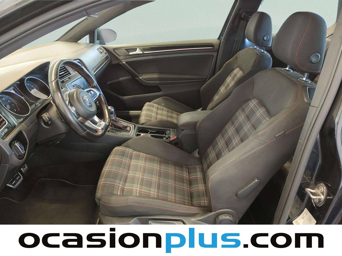 Foto asientos delanteros Volkswagen Golf Volkswagen Golf GTI 2.0 TSI BMT (220 CV)