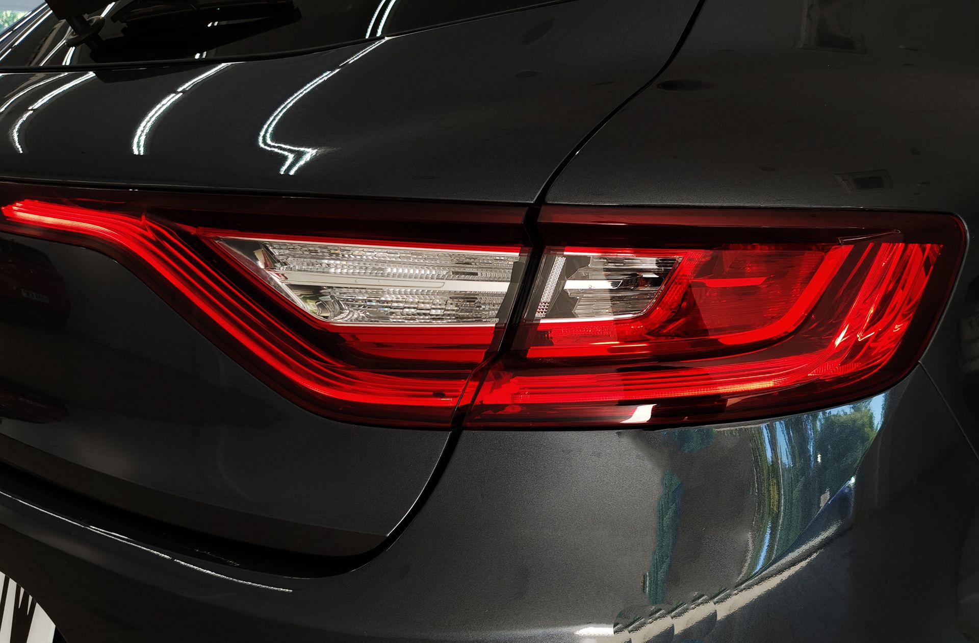 Renault Mégane Zen TCe GPF - foto 17