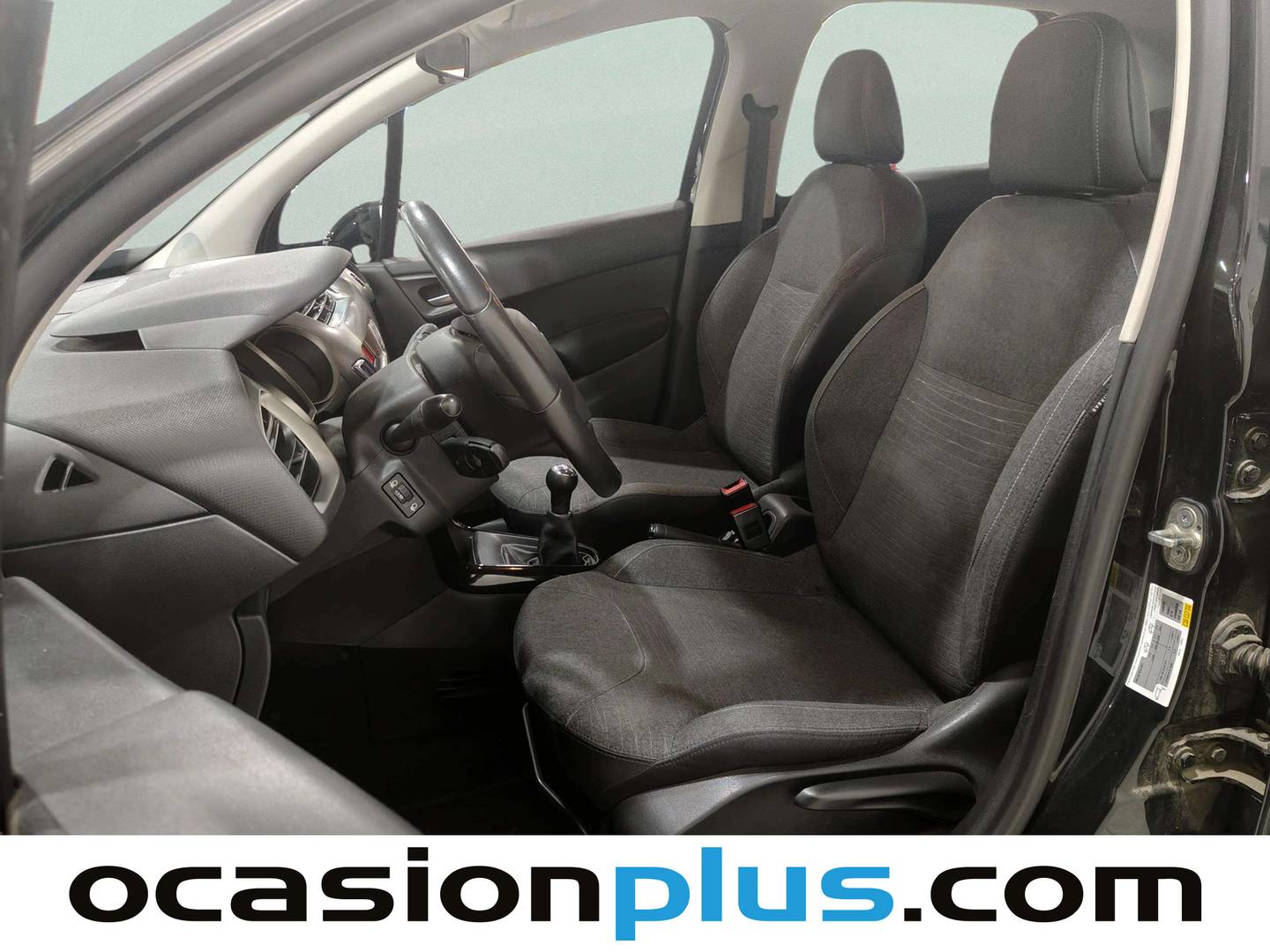 Foto asientos delanteros Citroën C3 Citroën C3 BlueHDi 75 Tonic (75 CV)