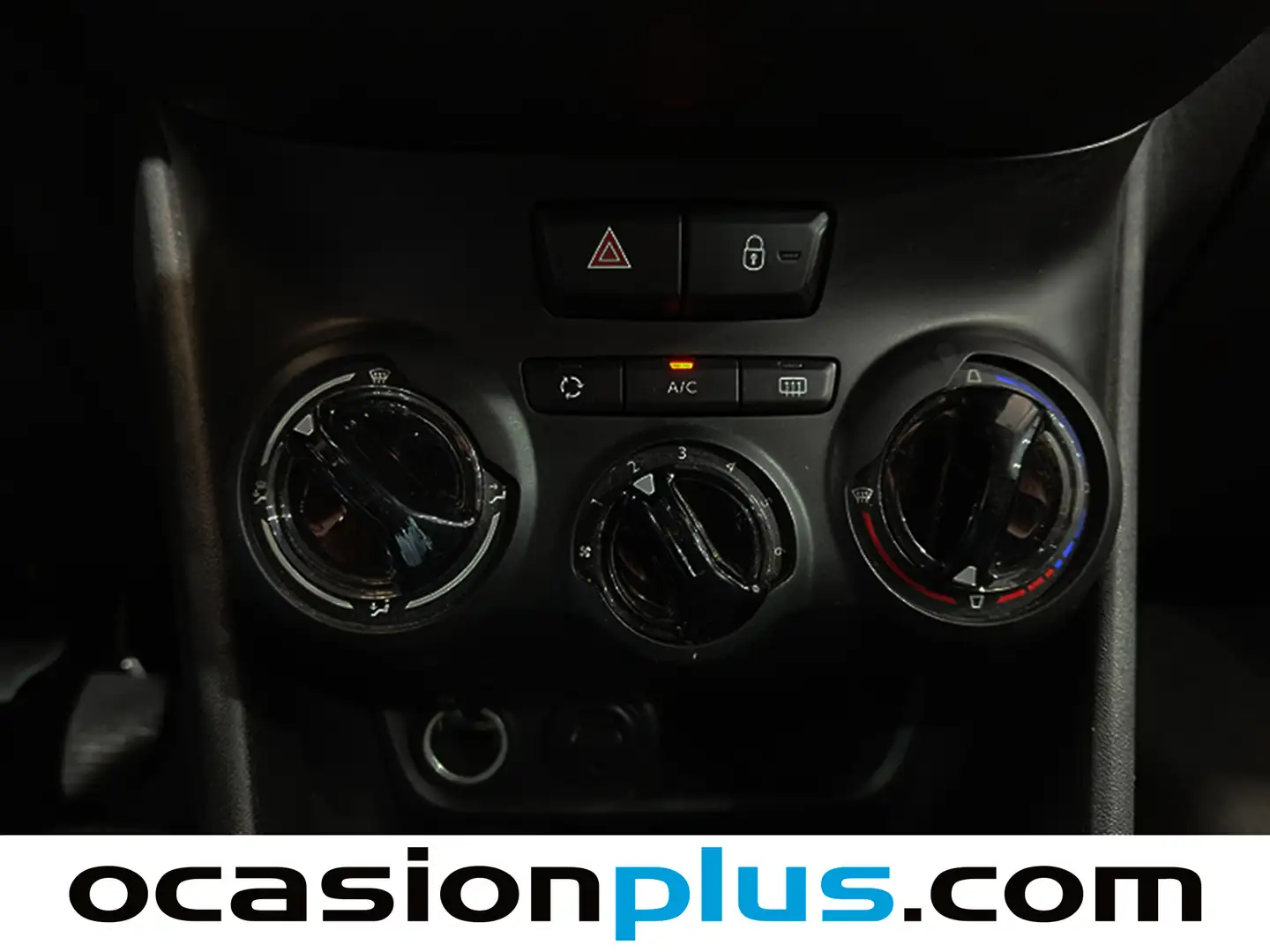 Foto Peugeot 208 Peugeot 208 PureTech 82 Style (82 CV)