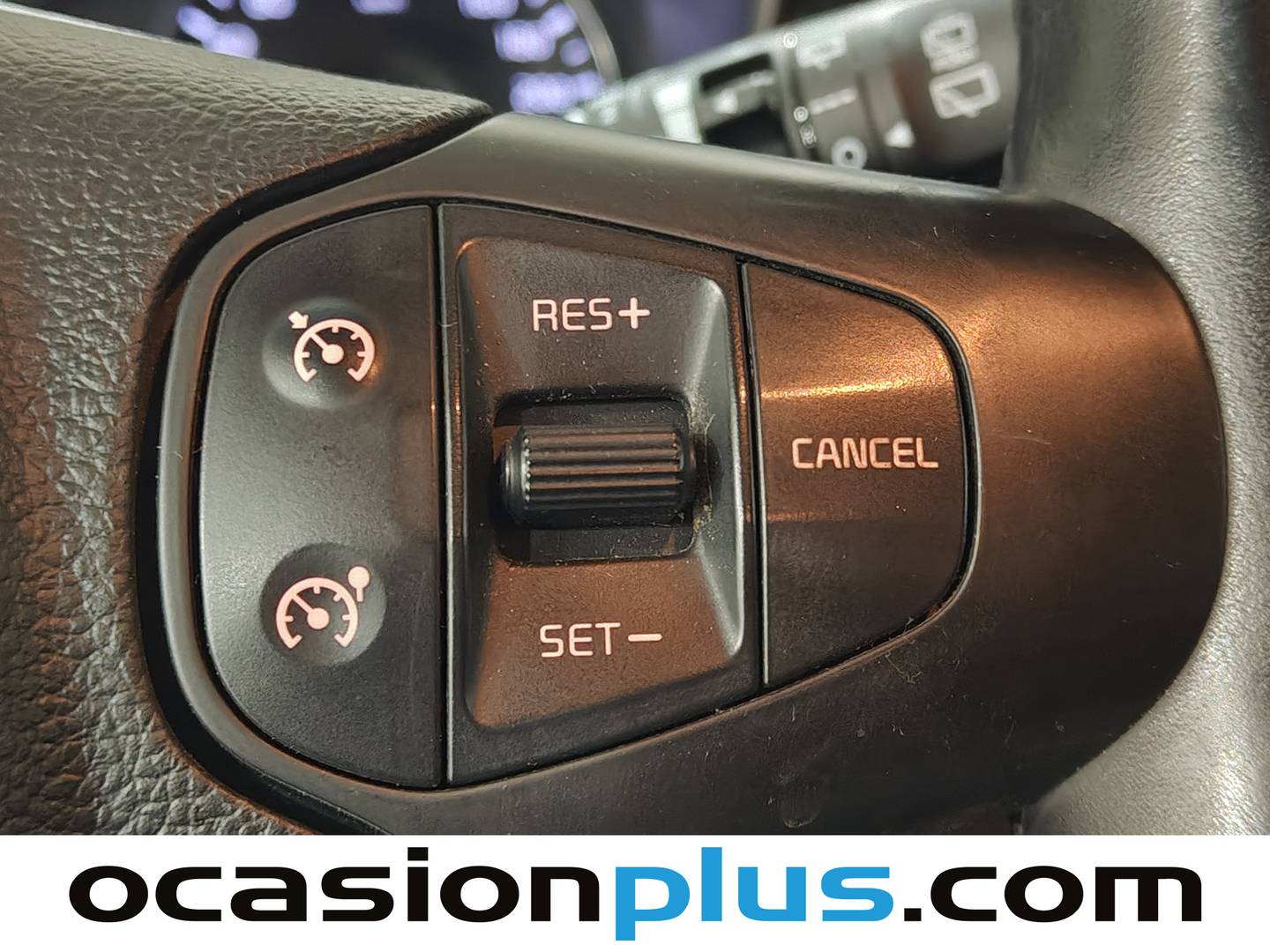 Acabados KIA Carens Kia Carens 1.7 CRDi VGT UEFA Euro2016 Eco-Dynamics (141 CV)