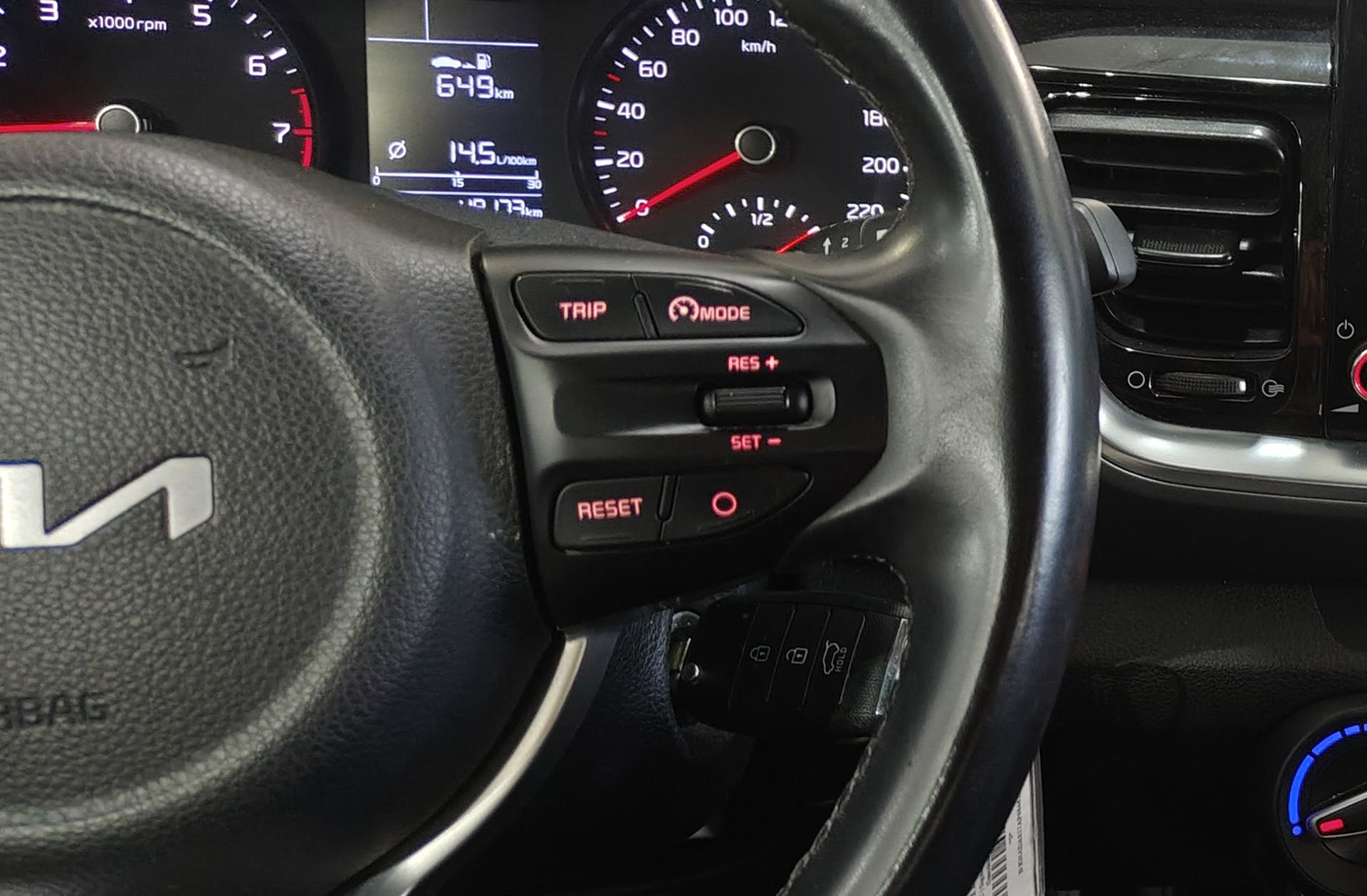 Kia Stonic 1.0 T-GDi Concept - foto 25