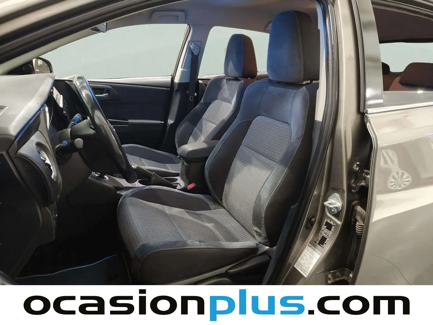 Foto Toyota Auris Toyota Auris 140H Hybrid Feel! (136 CV)