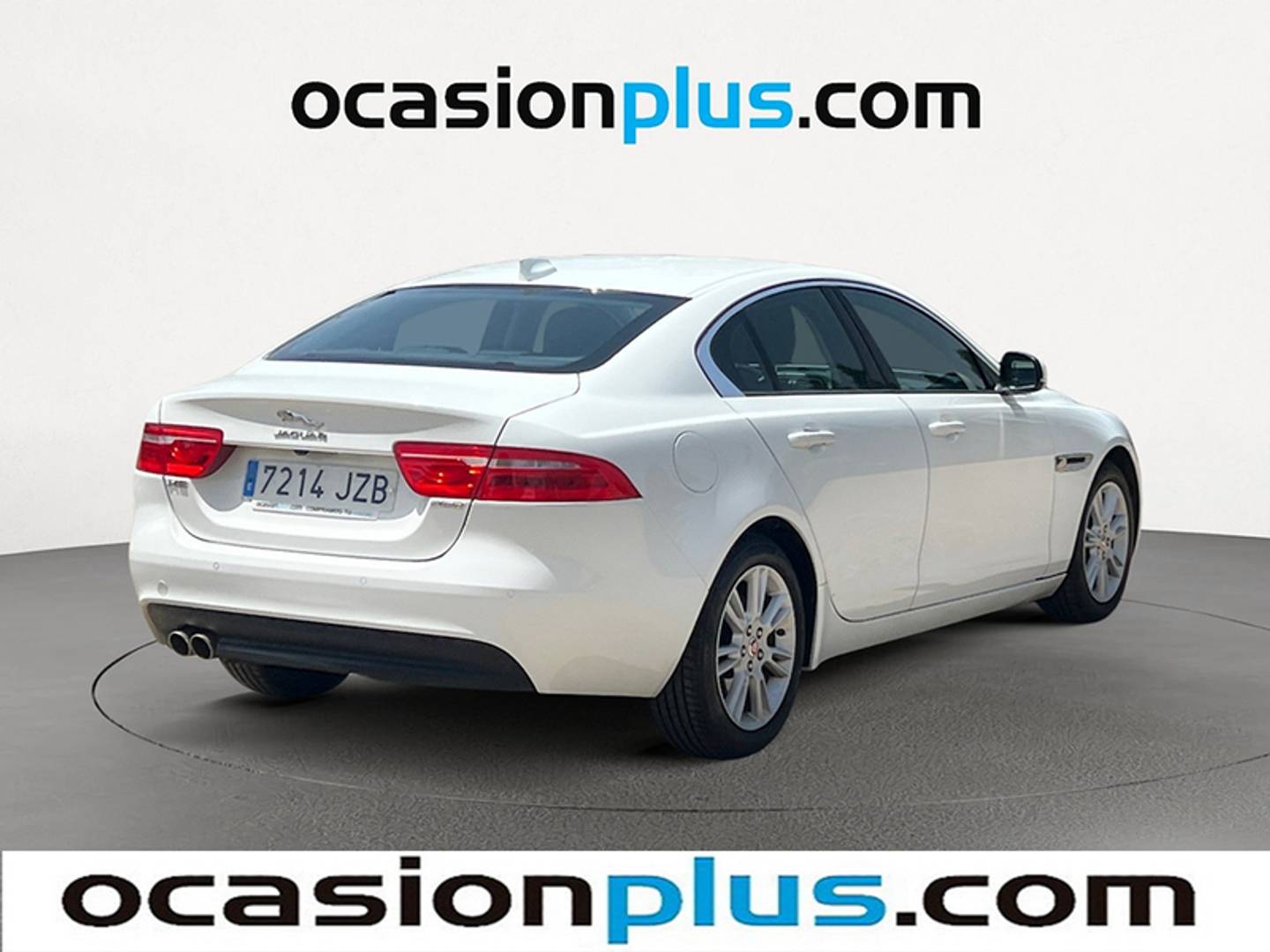 Foto Jaguar XE Jaguar XE 2.0 Diesel XE-Pure RWD (180 CV)