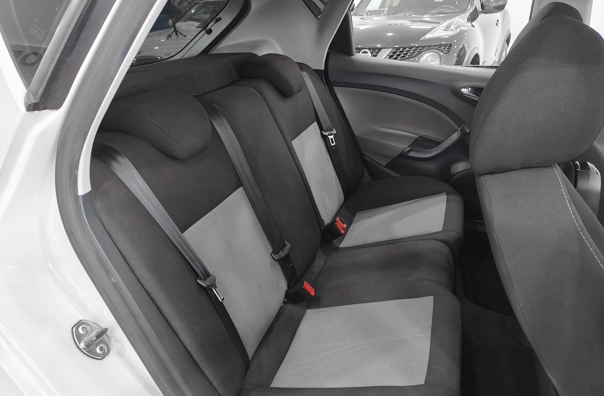 SEAT Ibiza 1.6TDI CR Style - foto 15