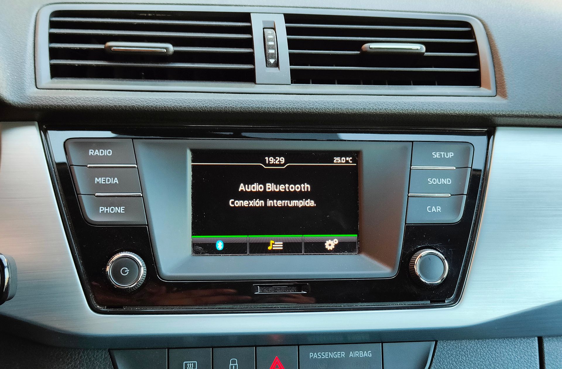Škoda Fabia 1.0 MPI Like - foto 29