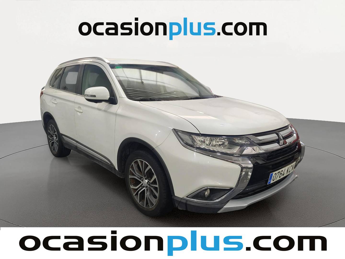 Foto delantera Mitsubishi Outlander Mitsubishi Outlander 200 MPI Motion 2WD CVT (150 CV) derecha