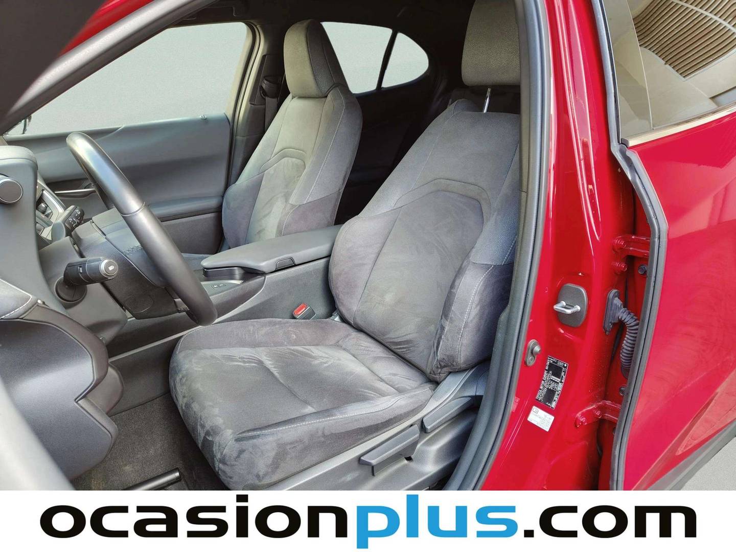 Foto asientos delanteros Lexus UX Lexus UX 250h Business 2WD (184 CV)