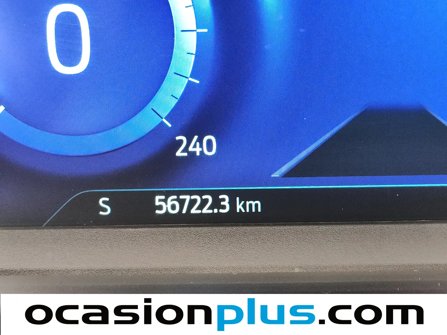 Foto Ford Kuga Ford Kuga 1.5 EcoBlue Titanium Auto (120 CV)