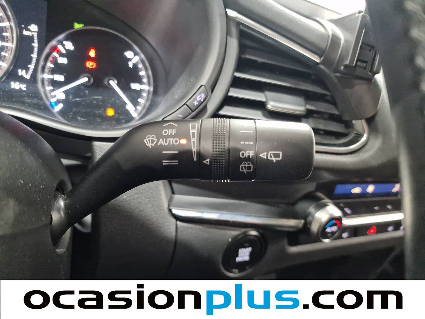 Foto Mazda CX-30 Mazda CX-30 2.0 e-SKYACTIV-X Homura 2WD (186 CV)