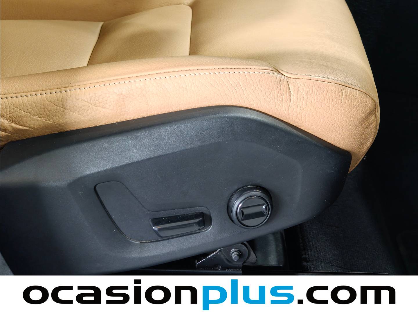 Volvo XC90 Volvo XC90 D5 Momentum AWD Auto (235 CV) 7 PLAZAS de segunda mano
