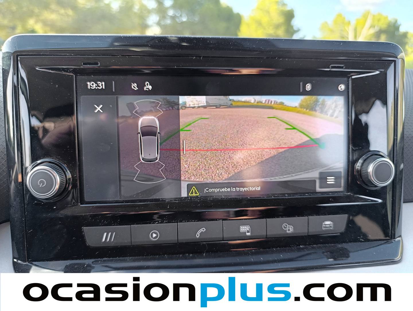 Equipamiento del Seat Ibiza Seat Ibiza 1.0 TGI S&S Style Plus (90 CV)