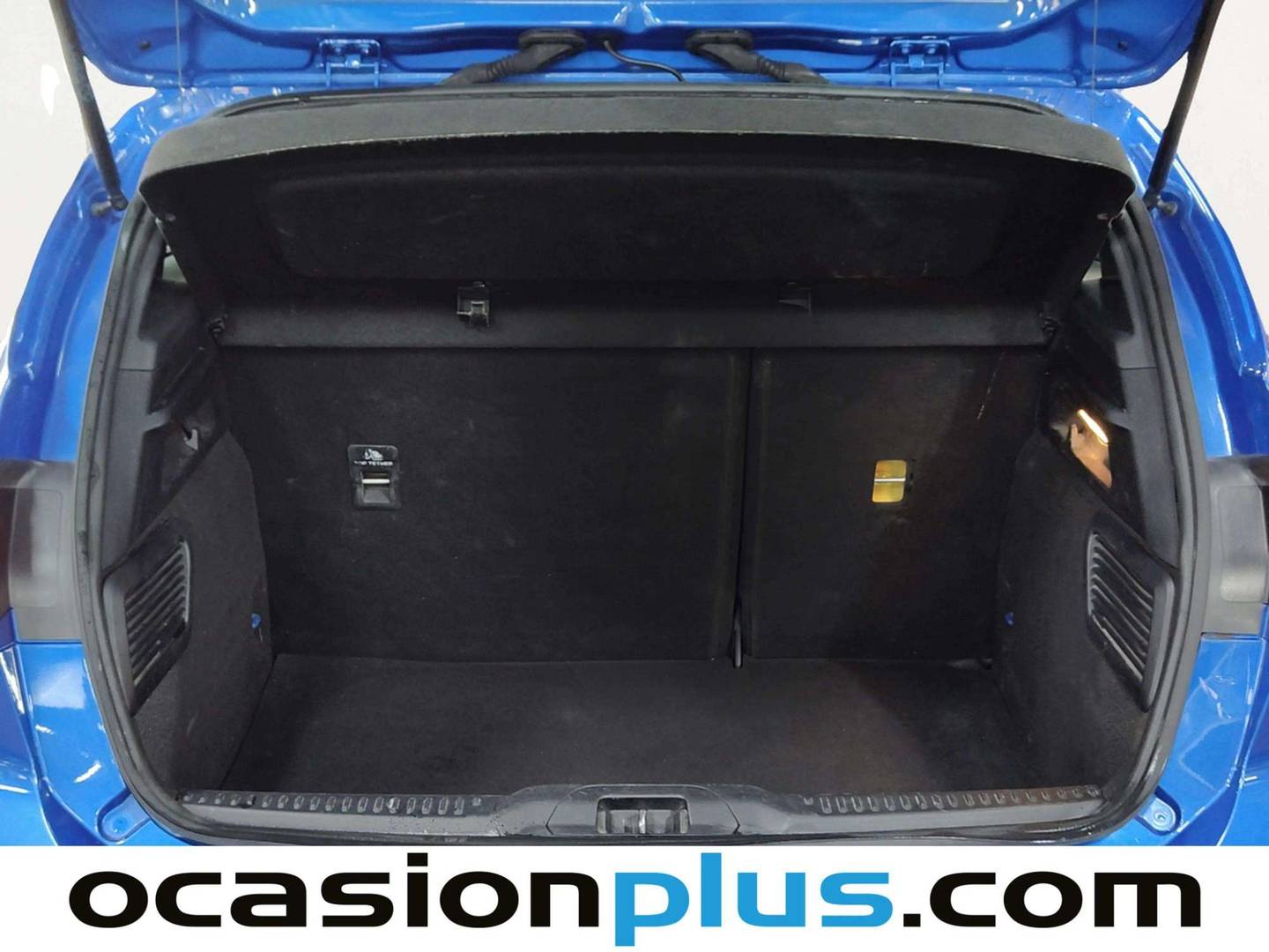 Fotos maletero Ford Focus Ford Focus 1.0 Ecoboost MHEV ST-Line (125 CV)