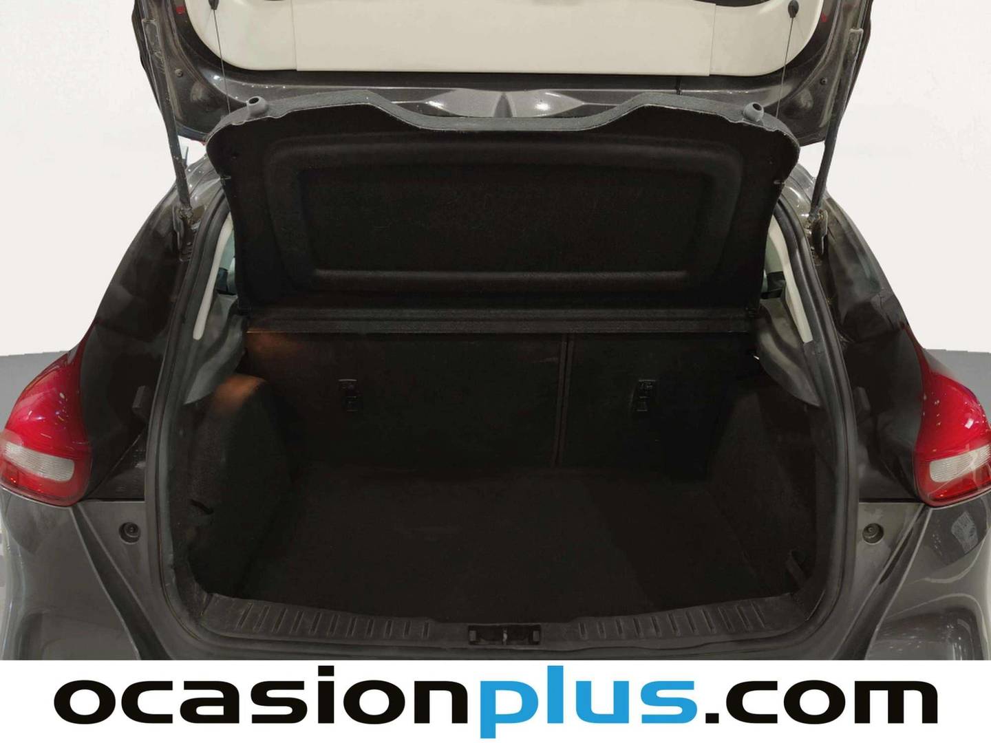 Foto asientos delanteros Ford Focus Ford Focus 1.0 Ecoboost S&S Trend+ (125 CV)