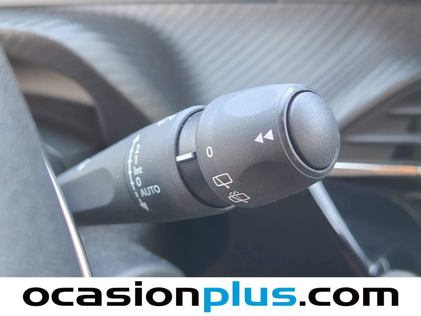 Foto Peugeot 208 Peugeot 208 Allure Hybrid eDCS6 (100 CV)