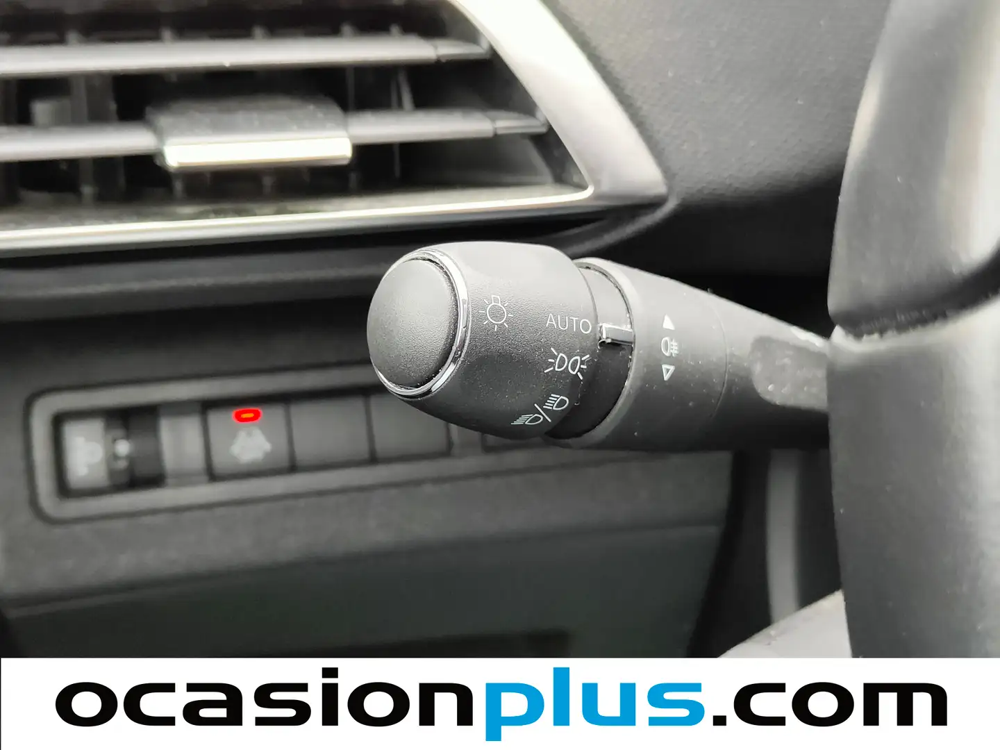 Foto Peugeot 5008 Peugeot 5008 PureTech 130 S&S Allure Pack (130 CV) 7 Plazas