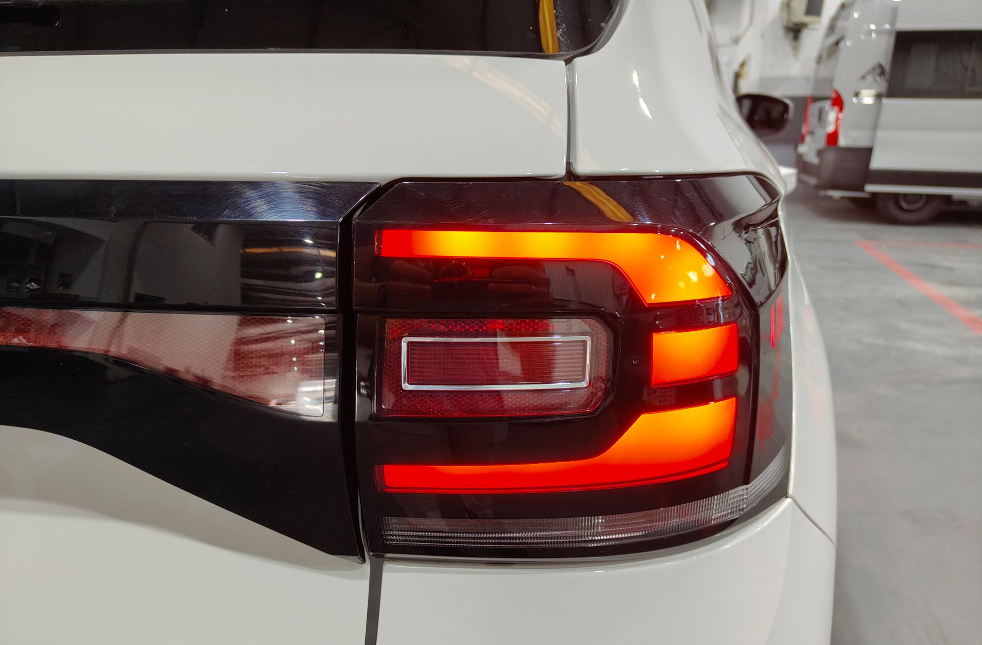 Volkswagen T-Cross Sport 1.5 TSI DSG Pack R-Line - foto 17