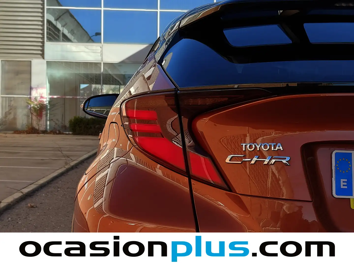 Foto Toyota C-HR Toyota C-HR 180H Kaji Edition (184 CV)