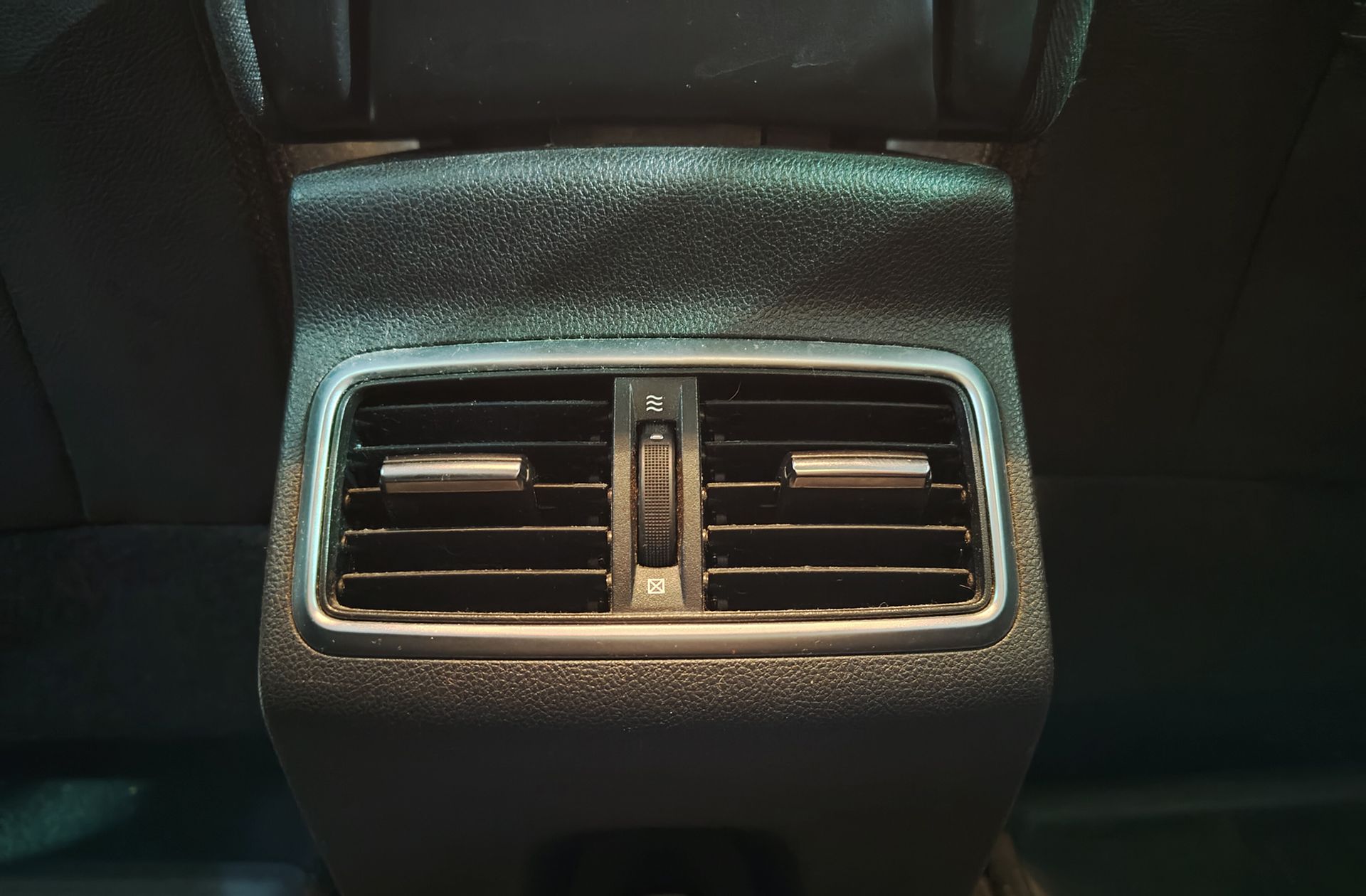 Renault Mégane Limited TCe GPF - foto 17