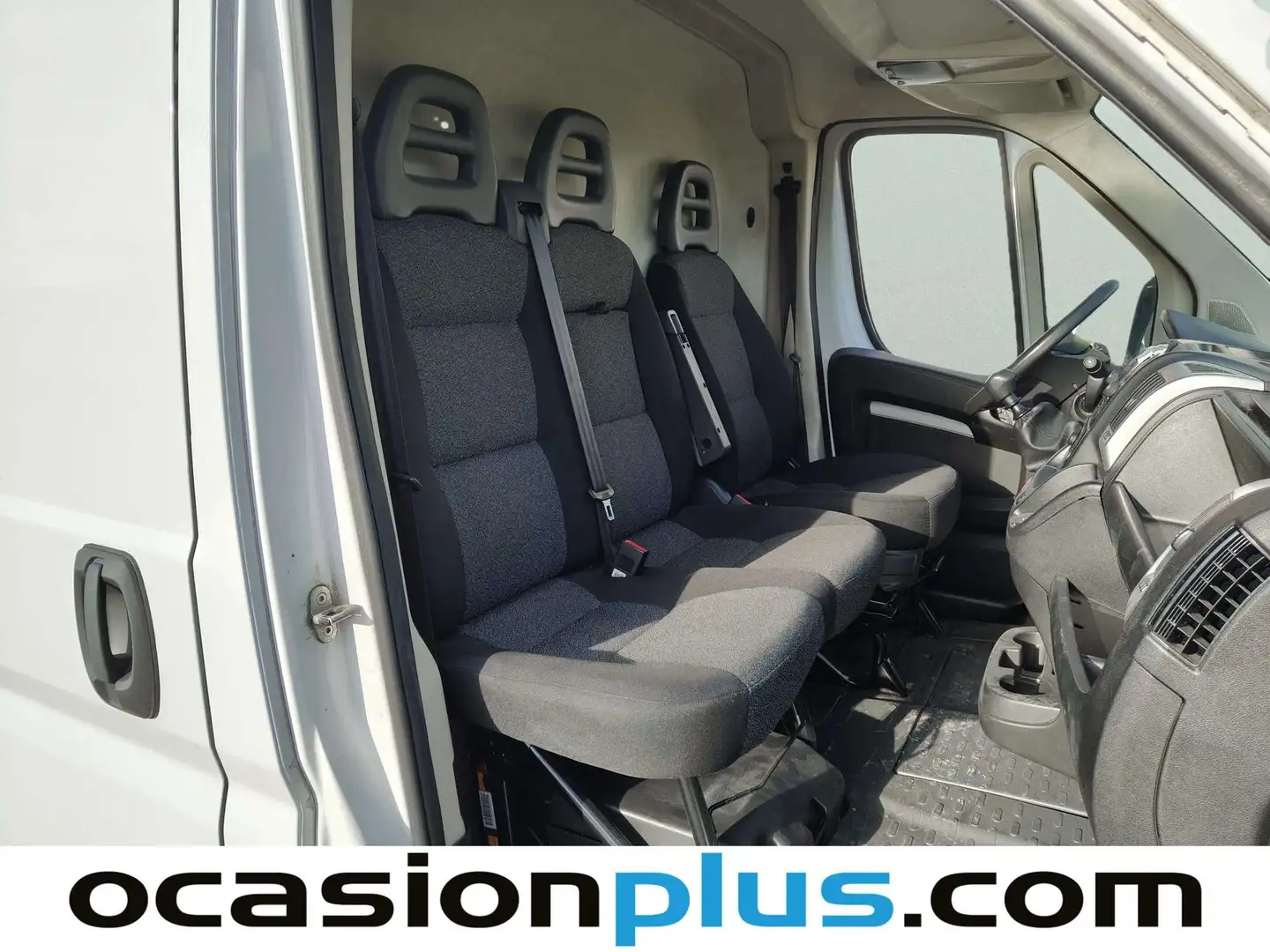 Foto Fiat Ducato Fiat Ducato 3.0 Natural Power 35 Medio (136 CV)