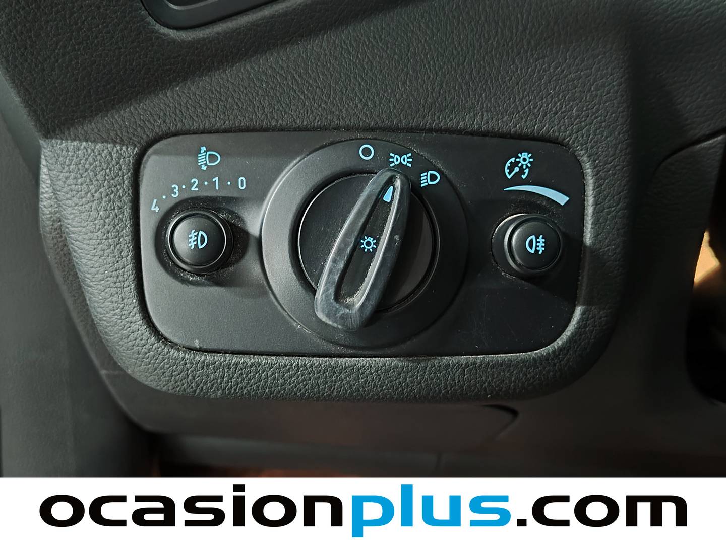 Acabados Ford Kuga Ford Kuga 1.5 EcoBoost Trend+ 4x2 (120 CV)