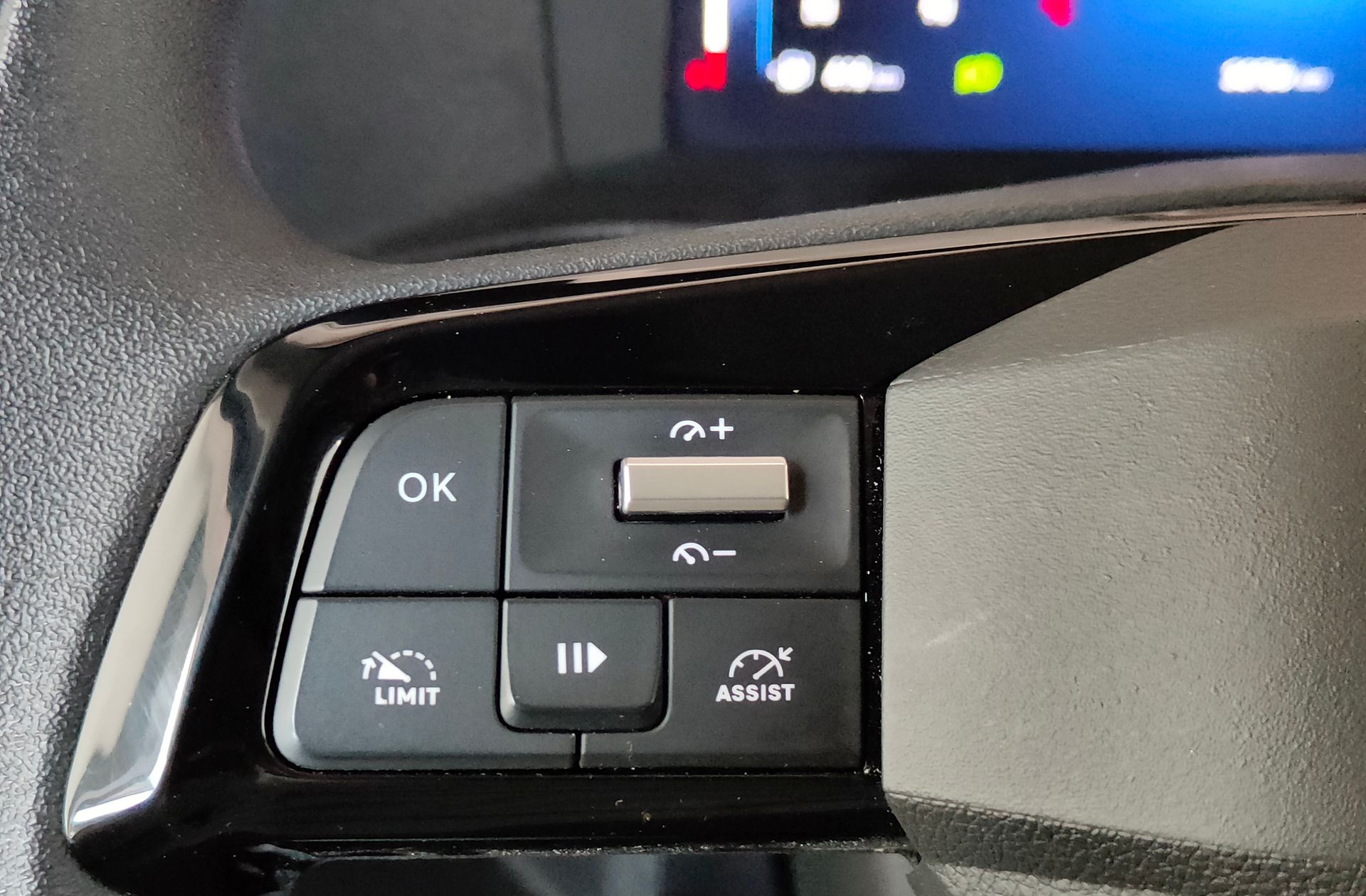 Opel Vivaro Furgon BlueHDi 120 - foto 21