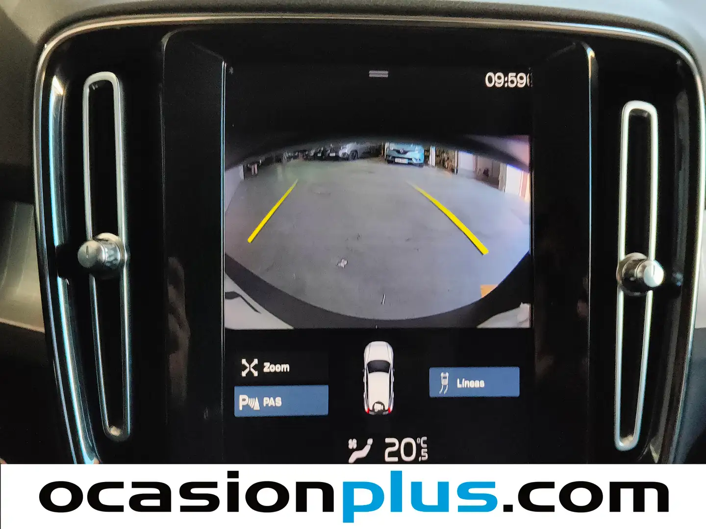 Foto Volvo XC40 Volvo XC40 T3 Momentum (156 CV)