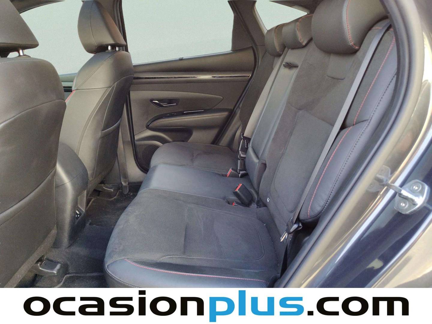 Foto asientos traseros Hyundai Tucson Hyundai Tucson 1.6 TGDI 48V N-Line Sky DC (150 CV)