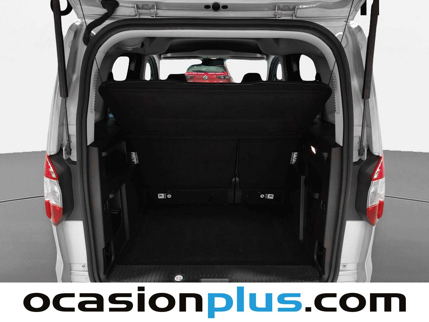 Fotos maletero Ford Tourneo Courier Ford Tourneo Courier 1.0 EcoBoost Titanium (100 CV)