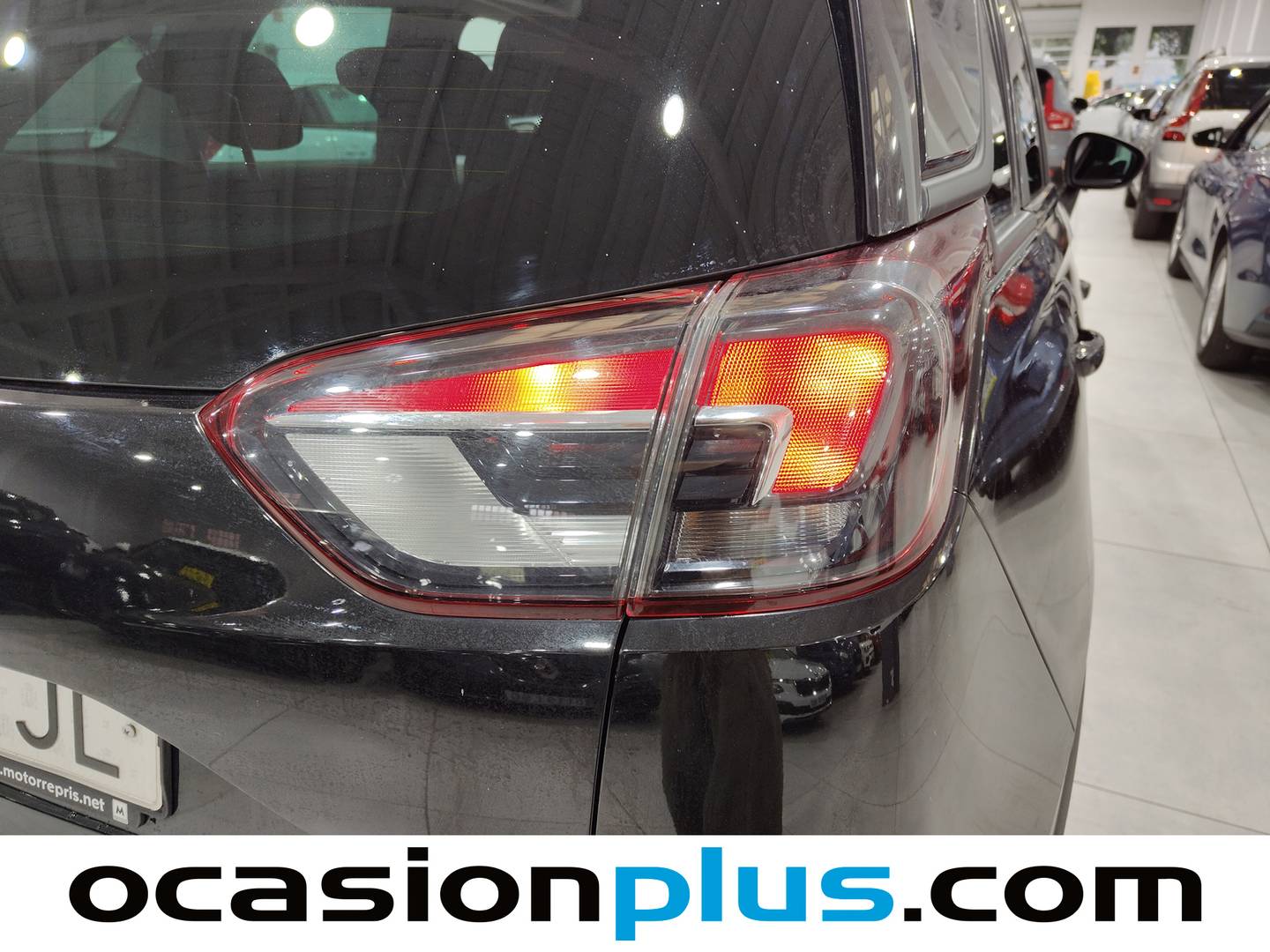 Foto Opel Crossland X Opel Crossland X 1.6 Turbo Selective (99 CV)