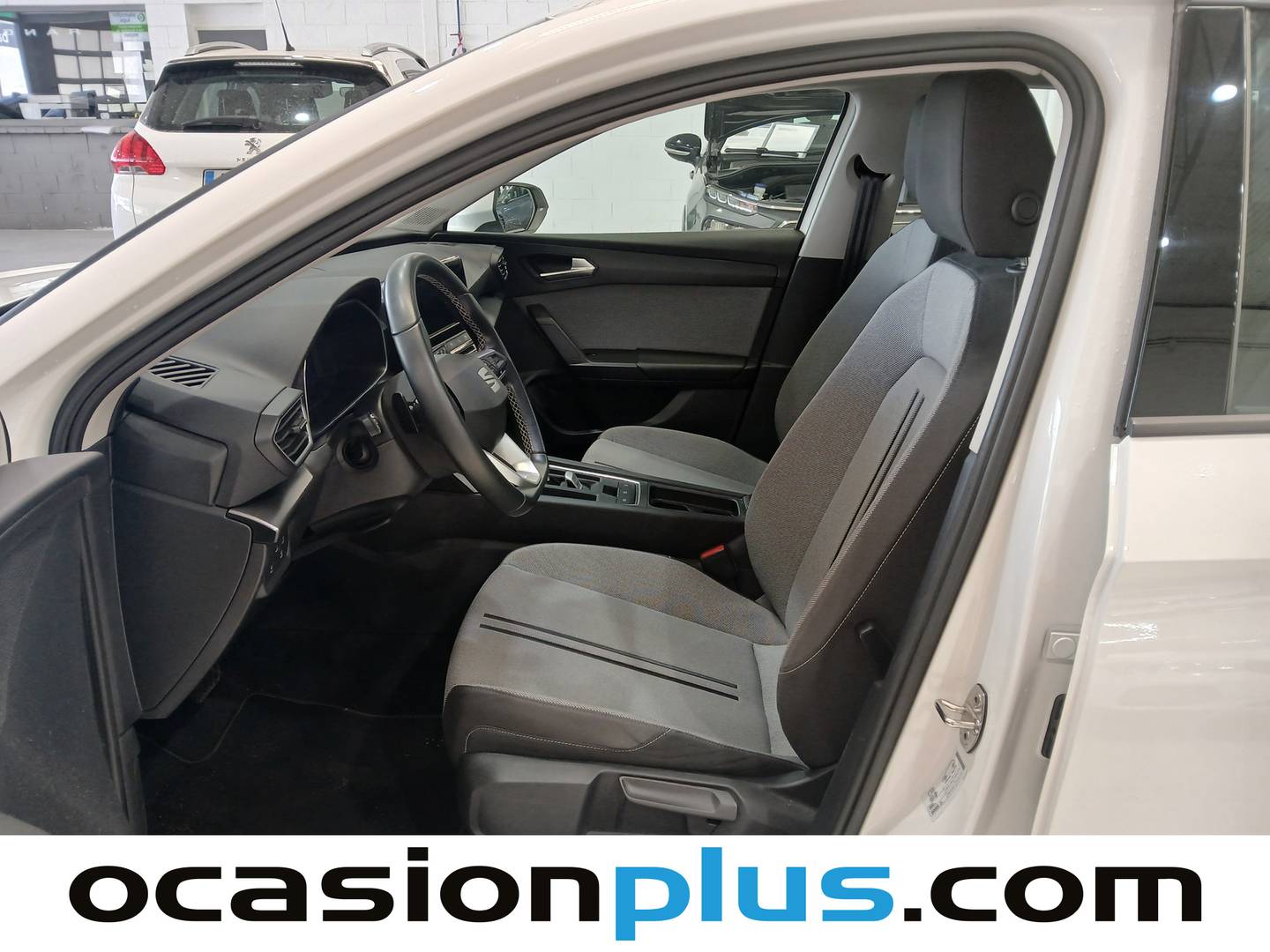 Foto asientos delanteros Seat León Seat León ST 1.5 TGI GNC S&S Style DSG (130 CV)