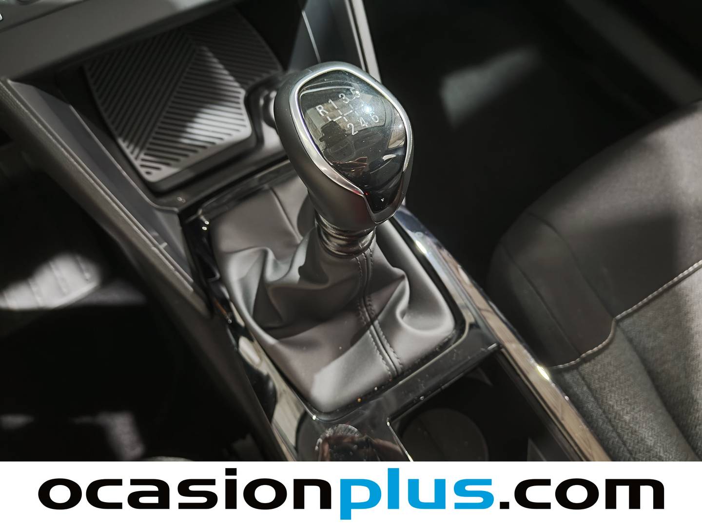 Foto Citroën C4 X Citroen C4 X PureTech 100 S&S 6v You (102 CV)