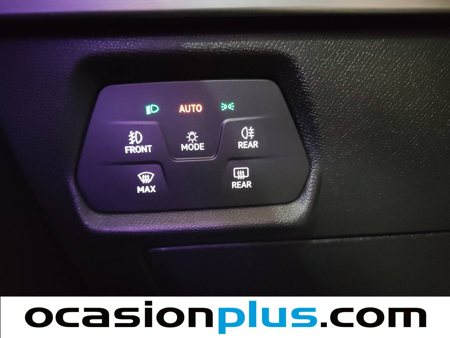 Accesorios del Seat León Seat León 1.5 eTSI S&S FR Special Edition DSG  (150 CV)