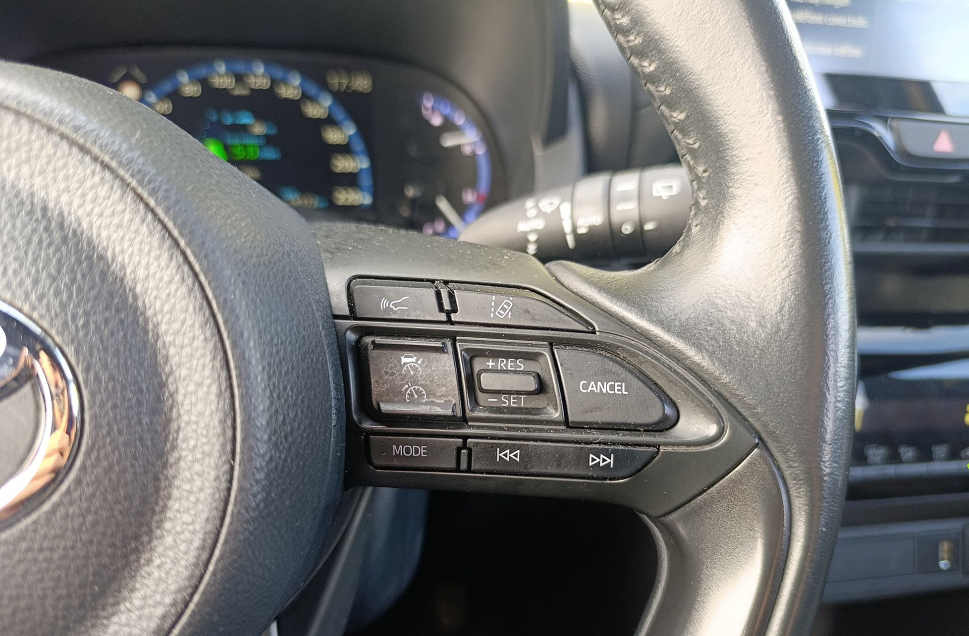 Toyota Yaris Cross 120H Active Tech Pack Confort - foto 25