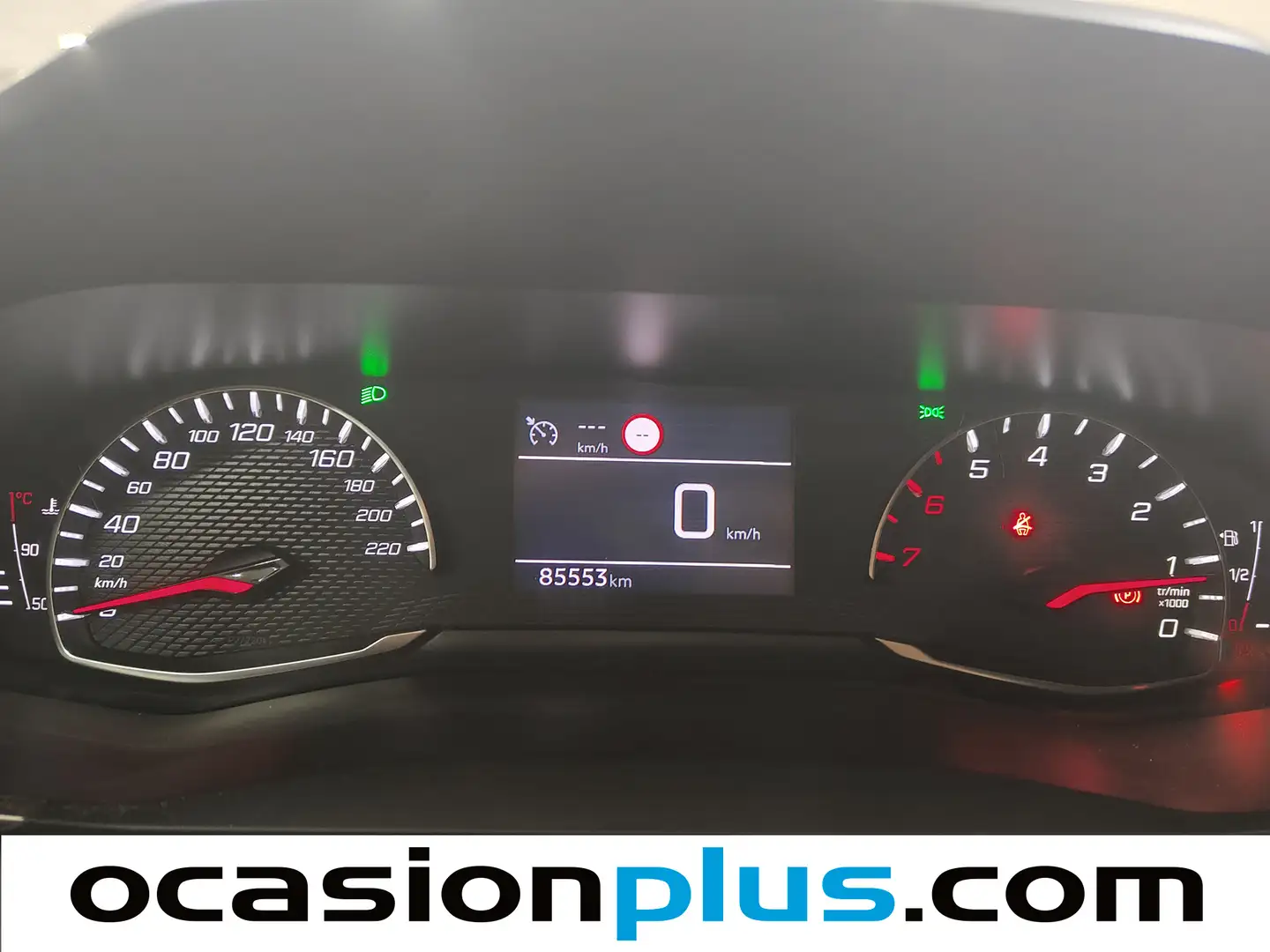 Foto Peugeot 208 Peugeot 208 PureTech 100 Allure (100 CV)