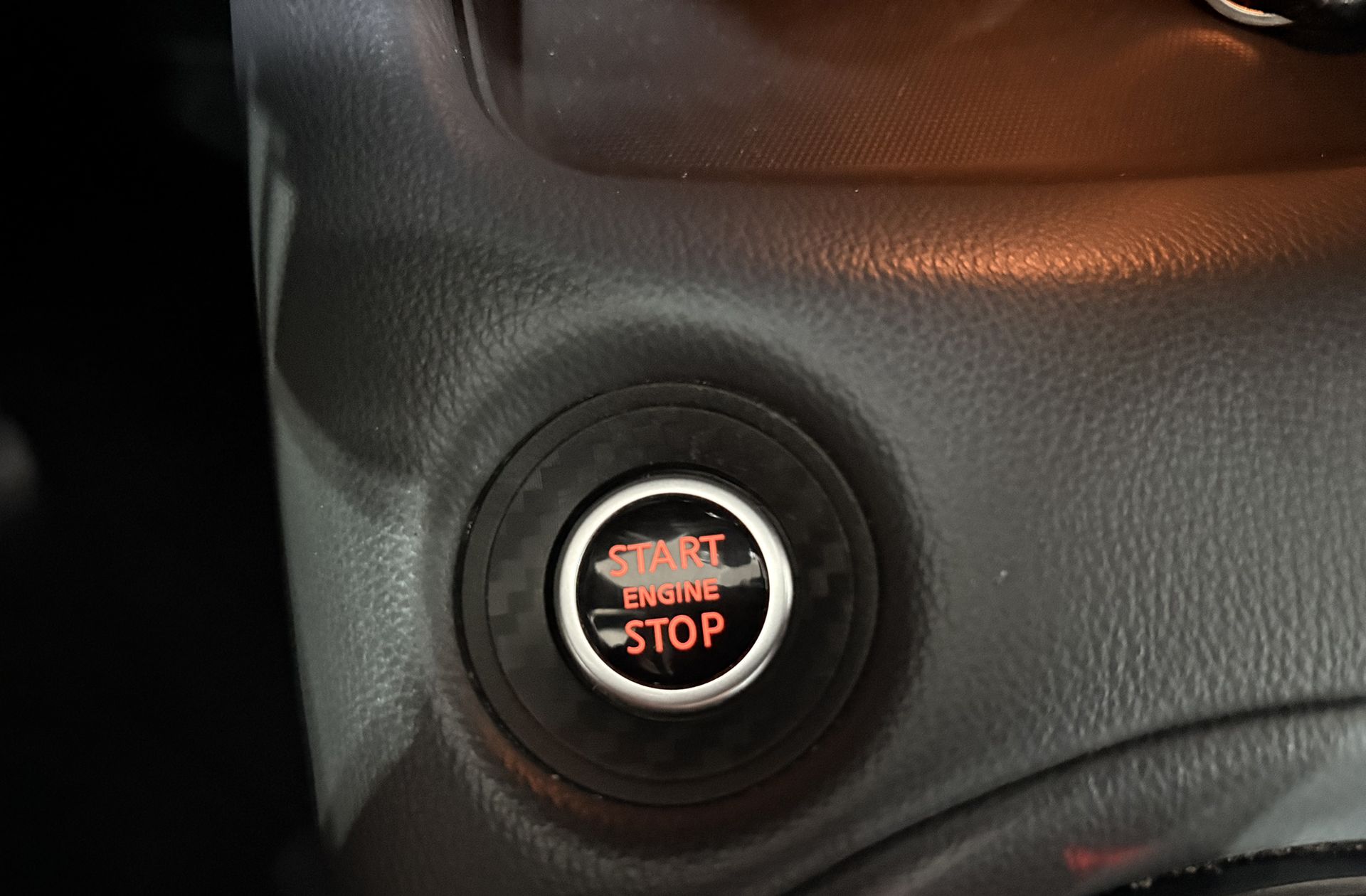 Nissan Juke DIG-T Tekna - foto 29