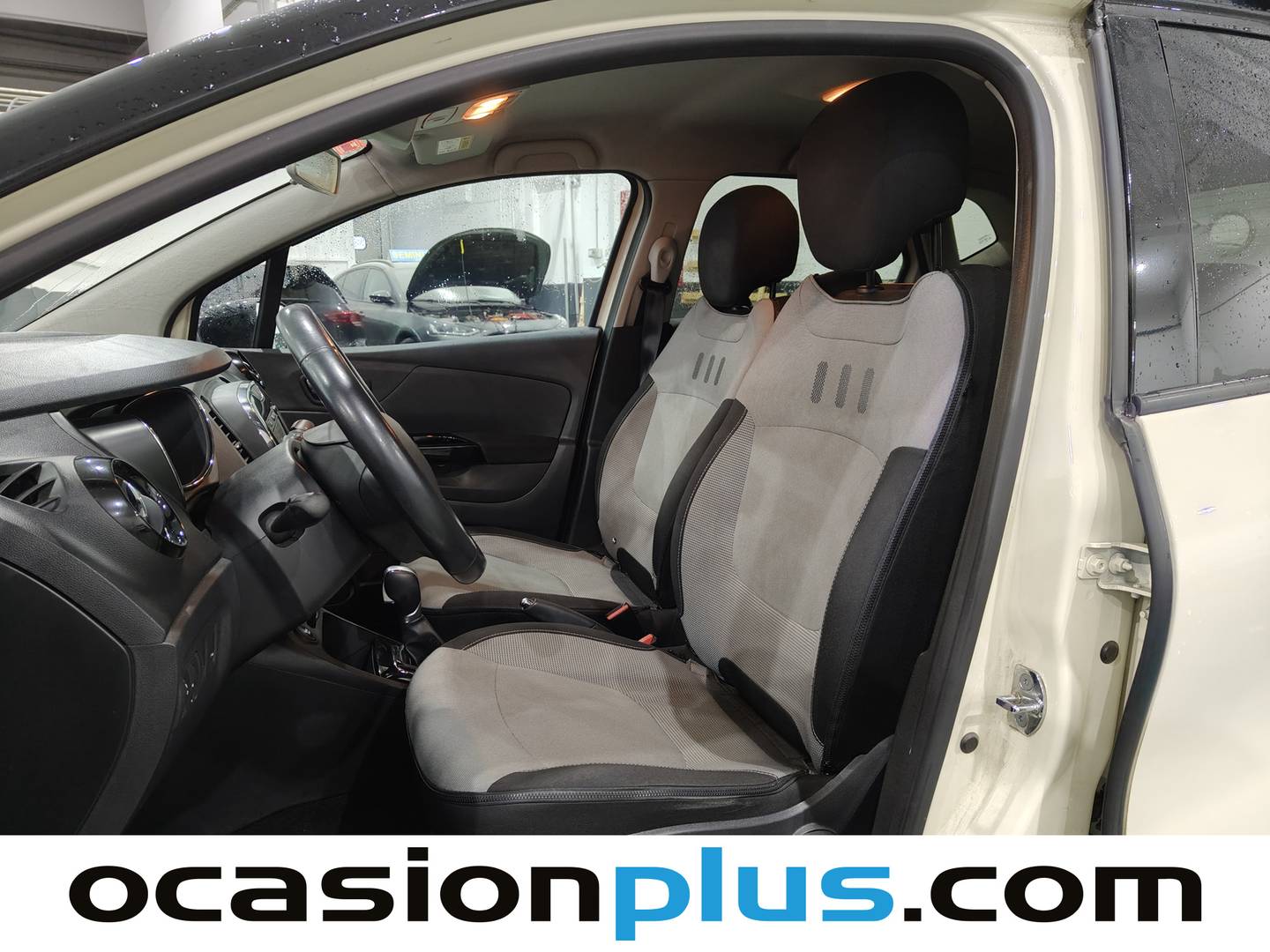 Foto asientos delanteros Renault Captur Renault Captur Zen Energy TCe (120 CV) EDC