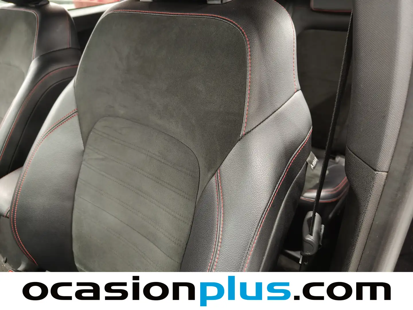 Foto Ford Kuga Ford Kuga 2.5 Duratec PHEV ST-Line Auto (225 CV)