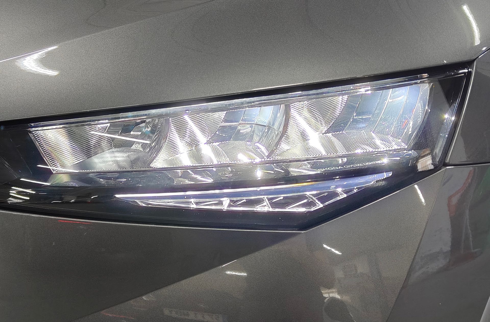 Škoda Scala 1.0 TSI Selection DSG - foto 16
