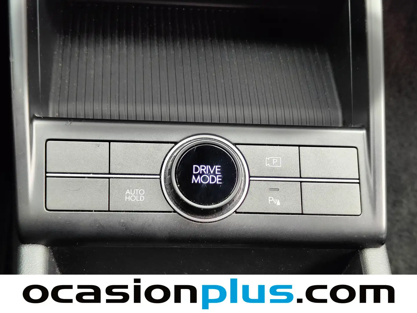 Foto Hyundai Kona Hyundai Kona 1.6 GDI HEV Maxx DCT (141 CV)