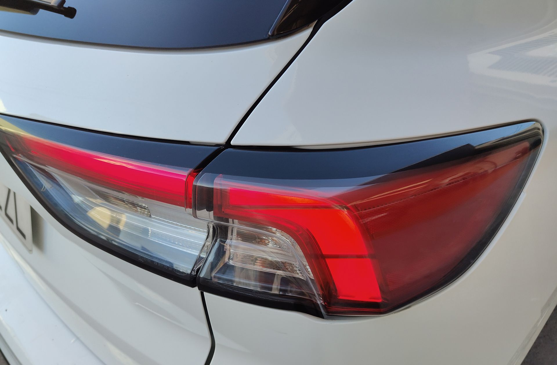 Ford Kuga 1.5 EcoBlue ST-Line - foto 17